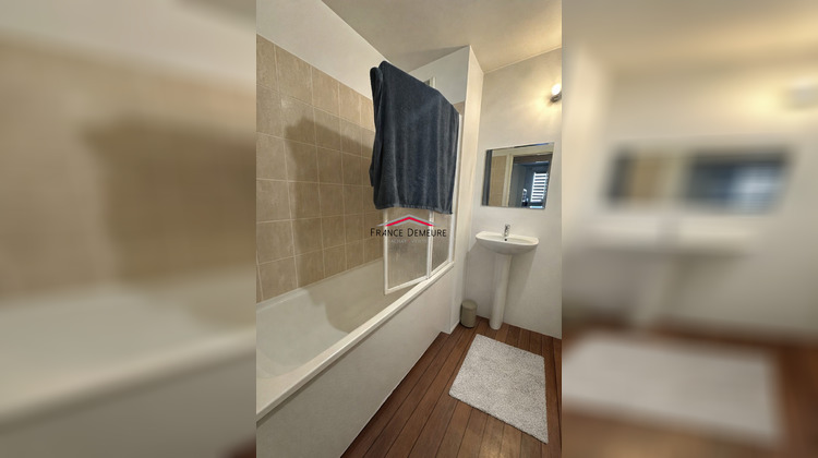 Ma-Cabane - Vente Appartement Mériel, 76 m²