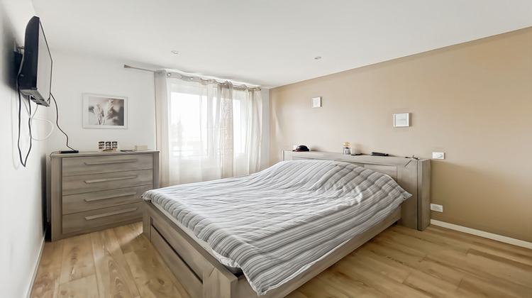 Ma-Cabane - Vente Appartement MERIGNAC, 63 m²