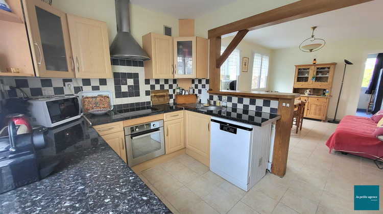 Ma-Cabane - Vente Appartement Merville-Franceville-Plage, 56 m²