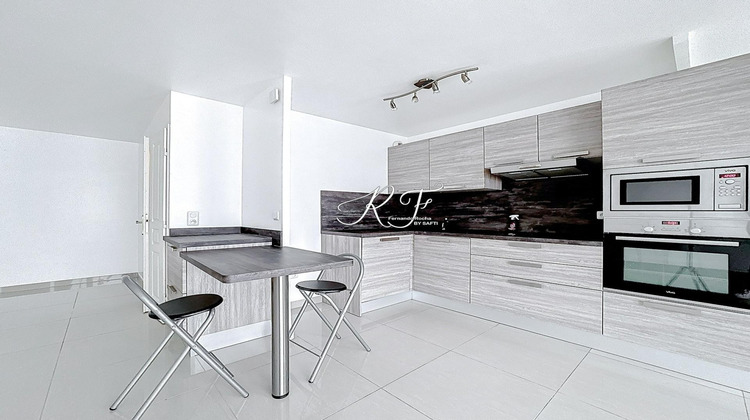 Ma-Cabane - Vente Appartement Mery-sur-Oise, 48 m²