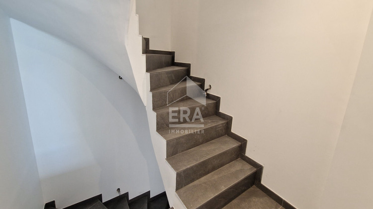 Ma-Cabane - Vente Appartement MESIGNY, 69 m²
