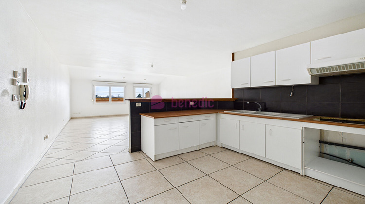 Ma-Cabane - Vente Appartement METZERESCHE, 79 m²