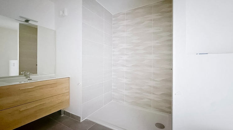 Ma-Cabane - Vente Appartement MEYTHET, 35 m²