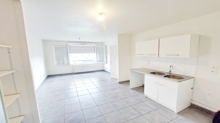 Ma-Cabane - Vente Appartement Meyzieu, 36 m²