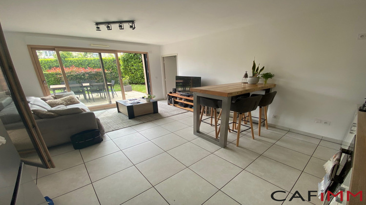 Ma-Cabane - Vente Appartement Meyzieu, 44 m²