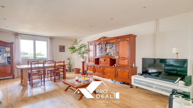 Ma-Cabane - Vente Appartement Meyzieu, 77 m²