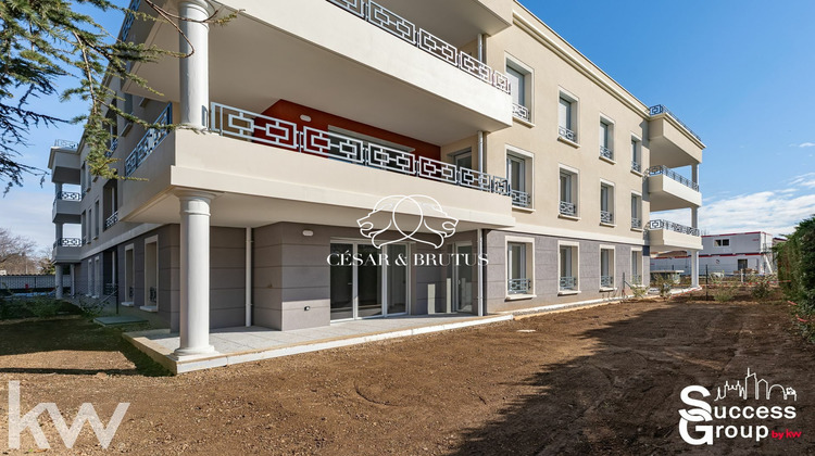 Ma-Cabane - Vente Appartement Meyzieu, 100 m²