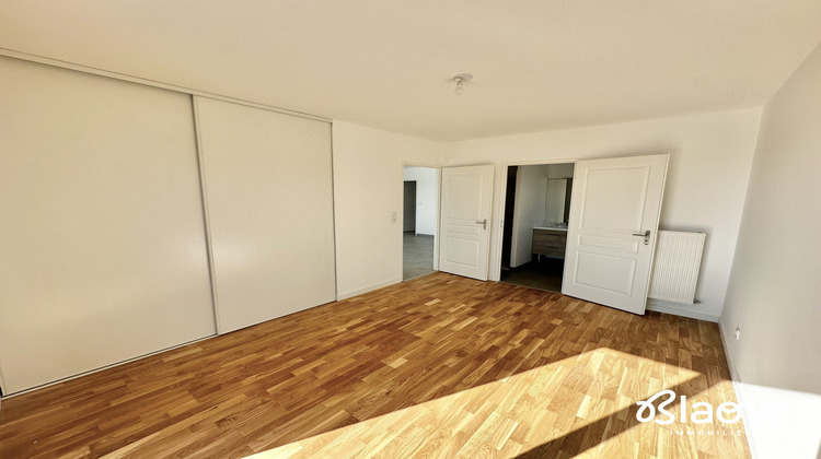 Ma-Cabane - Vente Appartement Meyzieu, 117 m²