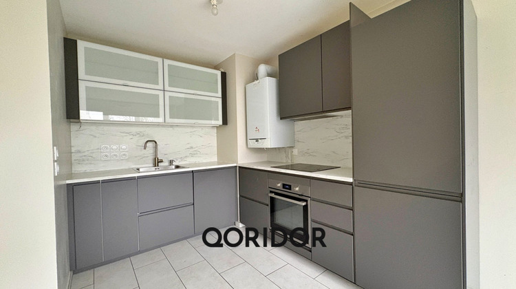 Ma-Cabane - Vente Appartement Meyzieu, 95 m²