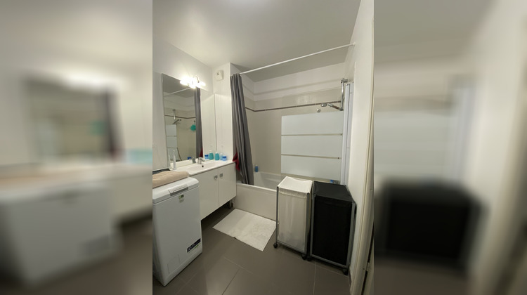 Ma-Cabane - Vente Appartement Meyzieu, 46 m²