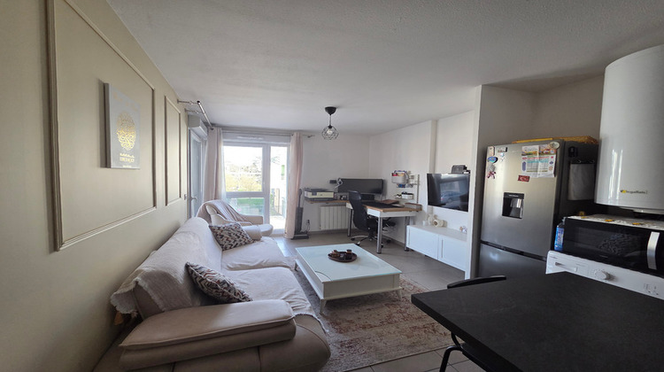 Ma-Cabane - Vente Appartement MEYZIEU, 39 m²