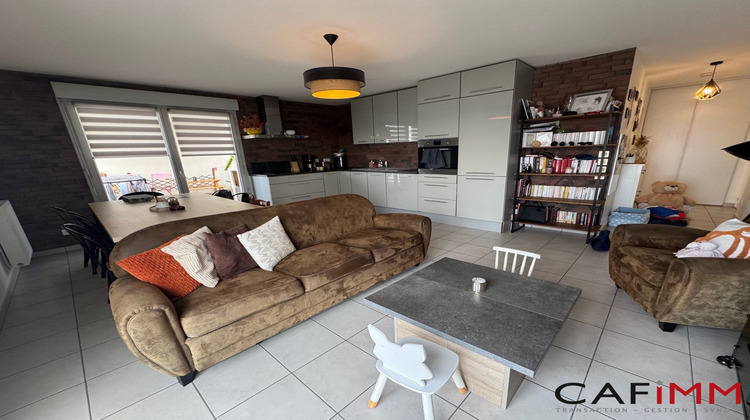 Ma-Cabane - Vente Appartement Meyzieu, 64 m²