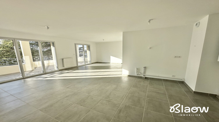 Ma-Cabane - Vente Appartement Meyzieu, 80 m²