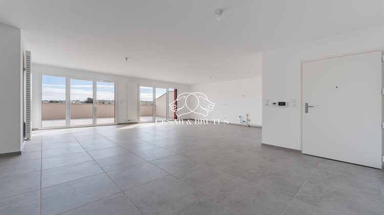 Ma-Cabane - Vente Appartement Meyzieu, 117 m²