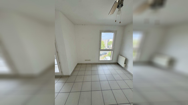 Ma-Cabane - Vente Appartement Meyzieu, 64 m²