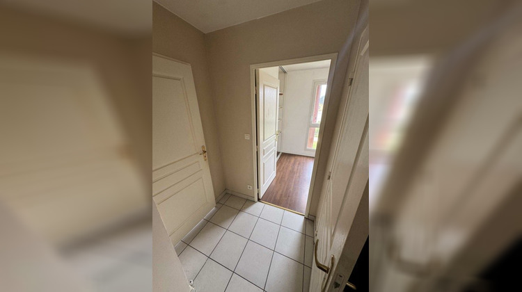 Ma-Cabane - Vente Appartement Meyzieu, 64 m²