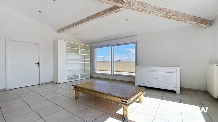 Ma-Cabane - Vente Appartement Meyzieu, 70 m²