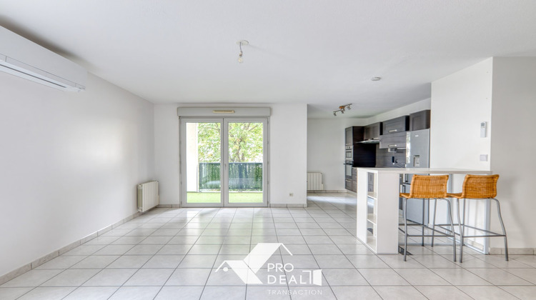 Ma-Cabane - Vente Appartement Meyzieu, 69 m²