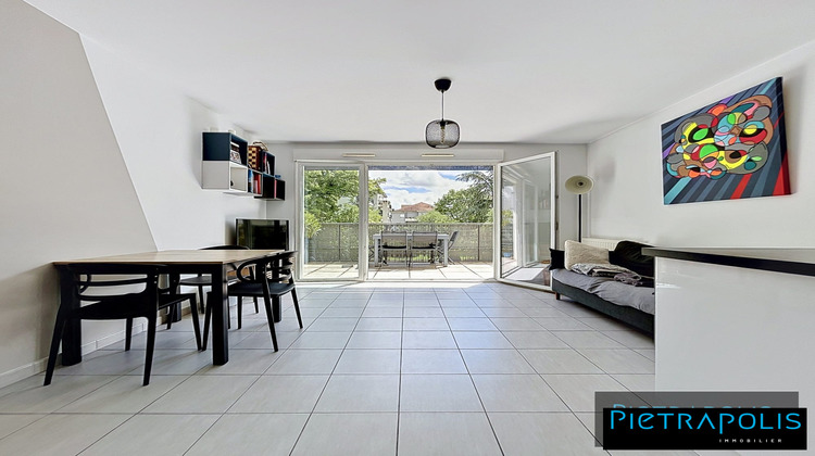 Ma-Cabane - Vente Appartement Meyzieu, 58 m²