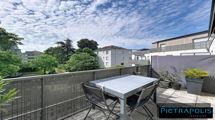Ma-Cabane - Vente Appartement Meyzieu, 58 m²