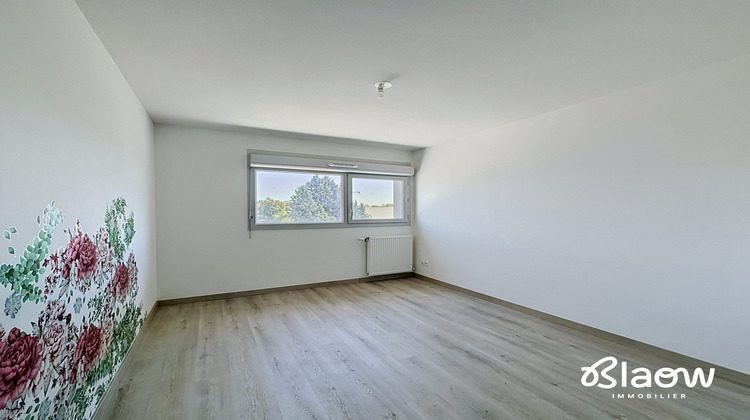 Ma-Cabane - Vente Appartement Meyzieu, 86 m²
