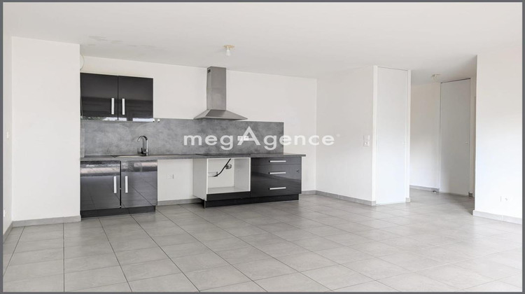 Ma-Cabane - Vente Appartement MEYZIEU, 61 m²