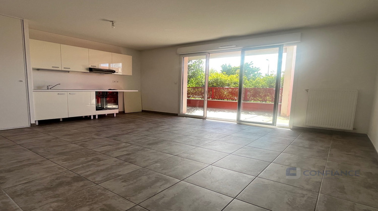 Ma-Cabane - Vente Appartement Meyzieu, 73 m²