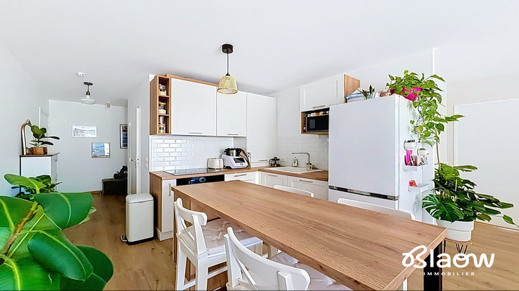 Ma-Cabane - Vente Appartement Meyzieu, 60 m²