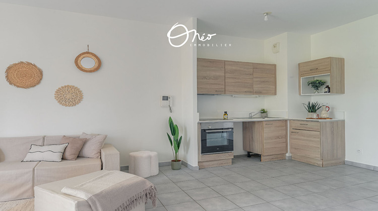 Ma-Cabane - Vente Appartement MEYZIEU, 50 m²