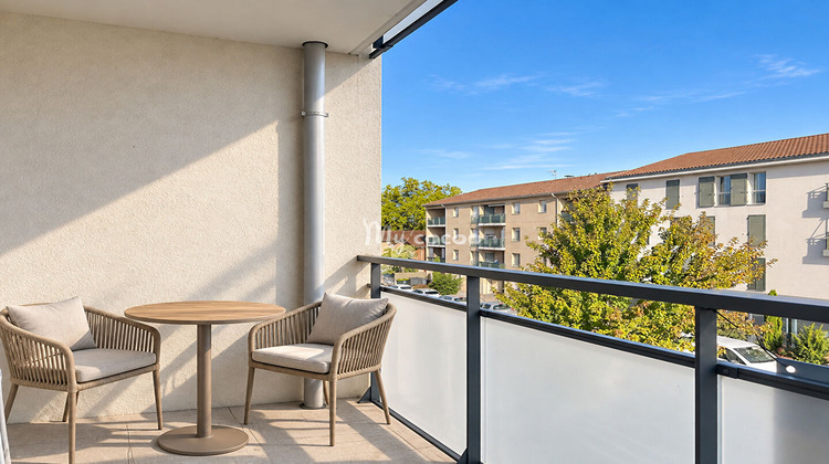 Ma-Cabane - Vente Appartement MEYZIEU, 39 m²