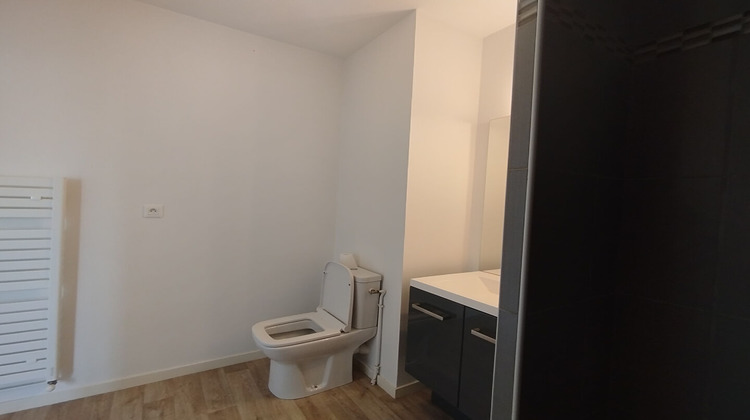 Ma-Cabane - Vente Appartement MIGNALOUX-BEAUVOIR, 22 m²