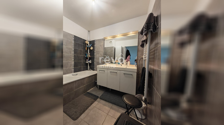 Ma-Cabane - Vente Appartement MIONNAY, 77 m²