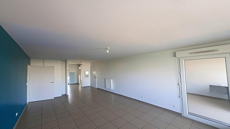 Ma-Cabane - Vente Appartement MIONS, 65 m²