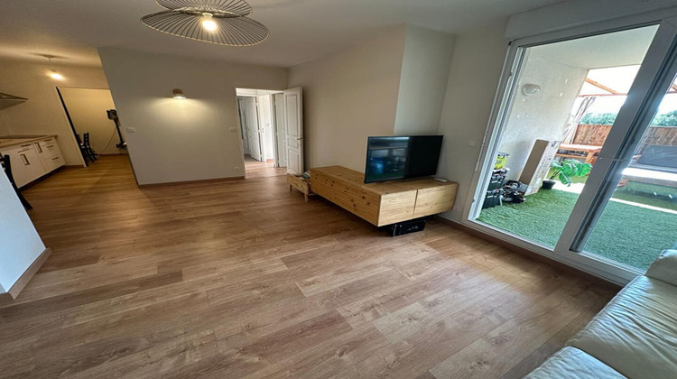 Ma-Cabane - Vente Appartement MIRAMAS, 65 m²