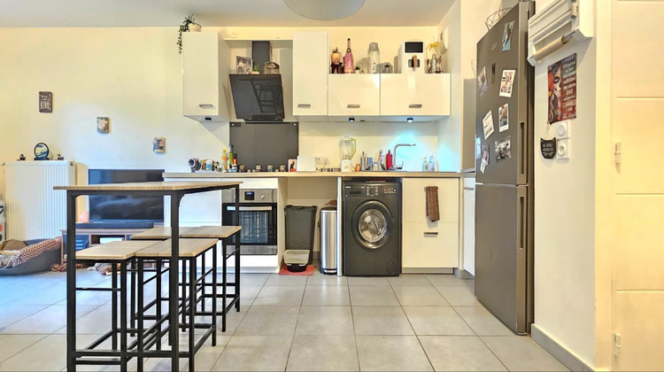 Ma-Cabane - Vente Appartement MIRIBEL, 42 m²