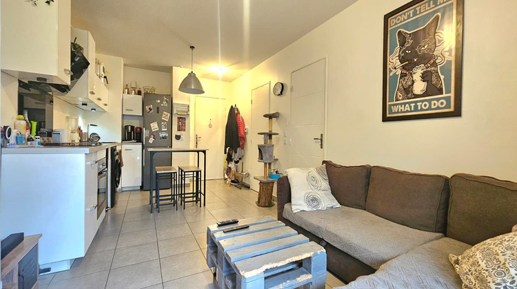 Ma-Cabane - Vente Appartement MIRIBEL, 42 m²
