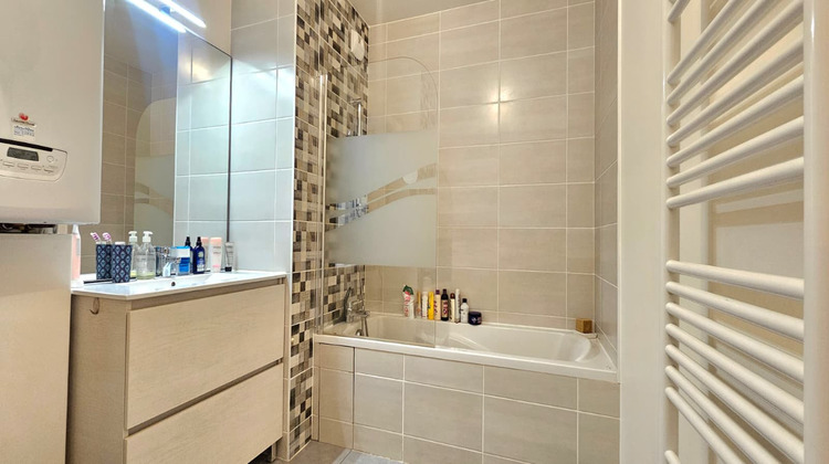 Ma-Cabane - Vente Appartement MIRIBEL, 42 m²