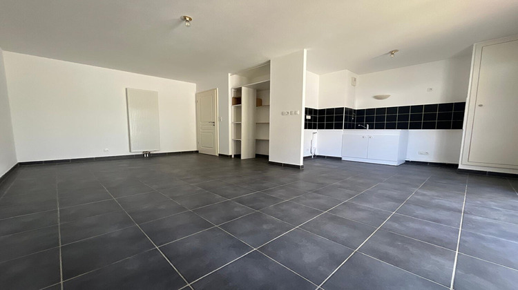 Ma-Cabane - Vente Appartement MISEREY-SALINES, 48 m²