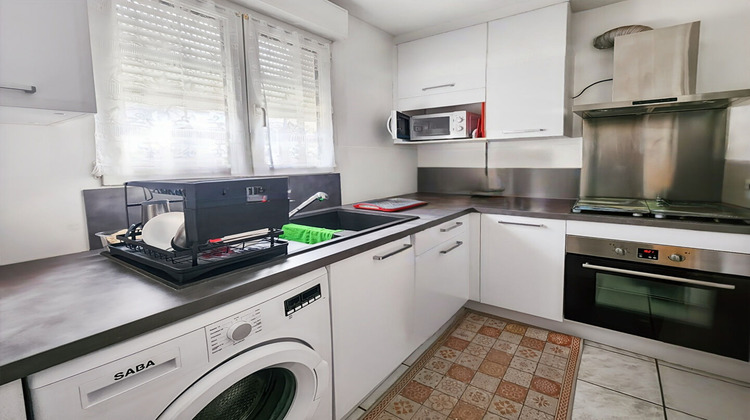 Ma-Cabane - Vente Appartement MOISSY-CRAMAYEL, 50 m²