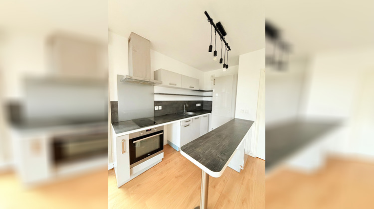 Ma-Cabane - Vente Appartement MOISSY-CRAMAYEL, 65 m²