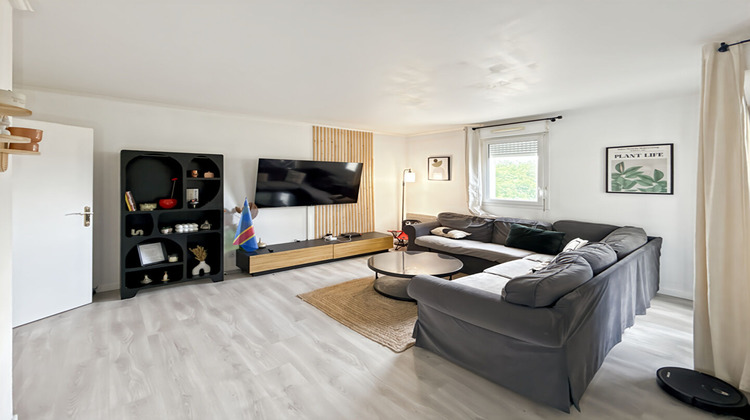 Ma-Cabane - Vente Appartement MOISSY-CRAMAYEL, 63 m²