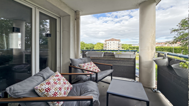 Ma-Cabane - Vente Appartement MOISSY-CRAMAYEL, 63 m²