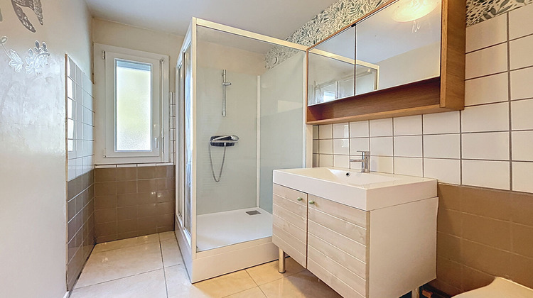 Ma-Cabane - Vente Appartement MONT-SAINT-AIGNAN, 70 m²