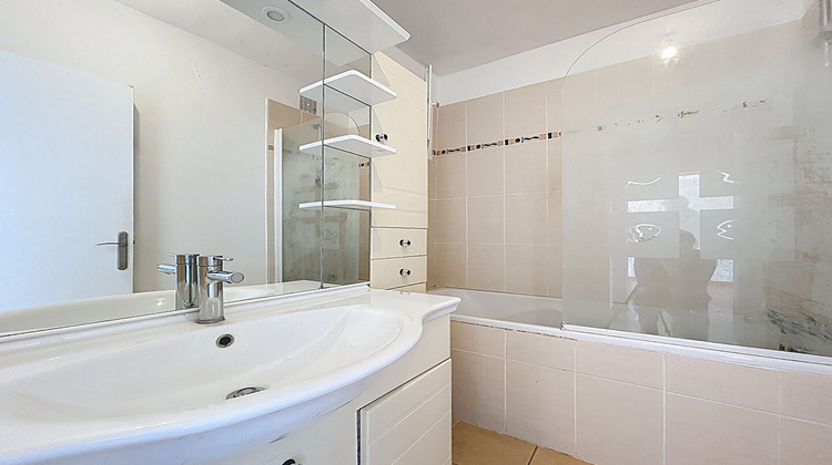 Ma-Cabane - Vente Appartement MONT-SAINT-AIGNAN, 60 m²