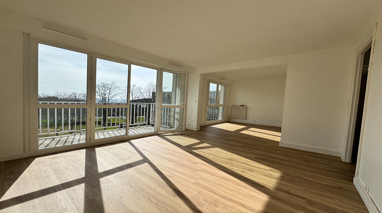 Ma-Cabane - Vente Appartement MONT-SAINT-AIGNAN, 74 m²