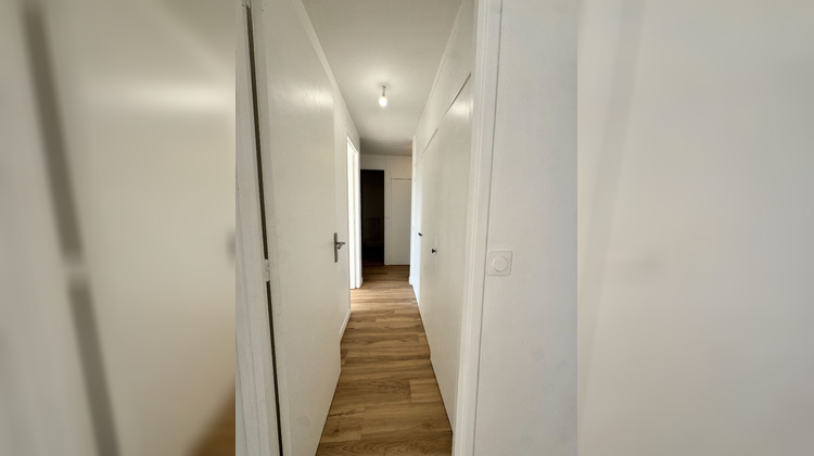 Ma-Cabane - Vente Appartement MONT-SAINT-AIGNAN, 74 m²