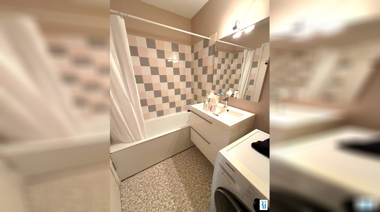 Ma-Cabane - Vente Appartement MONT-SAINT-AIGNAN, 88 m²