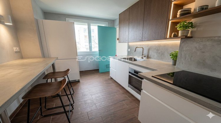 Ma-Cabane - Vente Appartement MONT-SAINT-AIGNAN, 74 m²