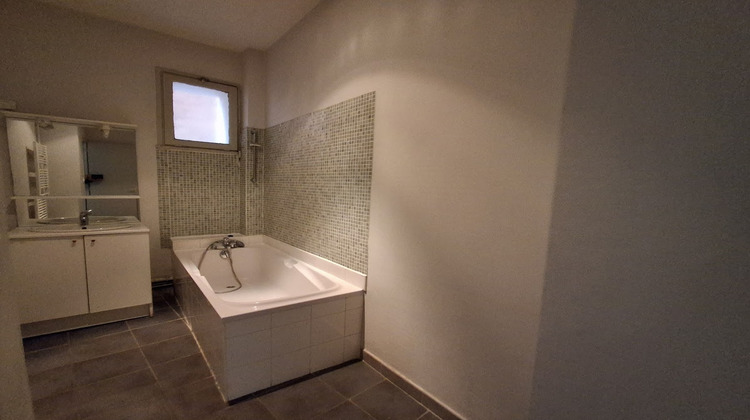Ma-Cabane - Vente Appartement MONTAUBAN, 44 m²