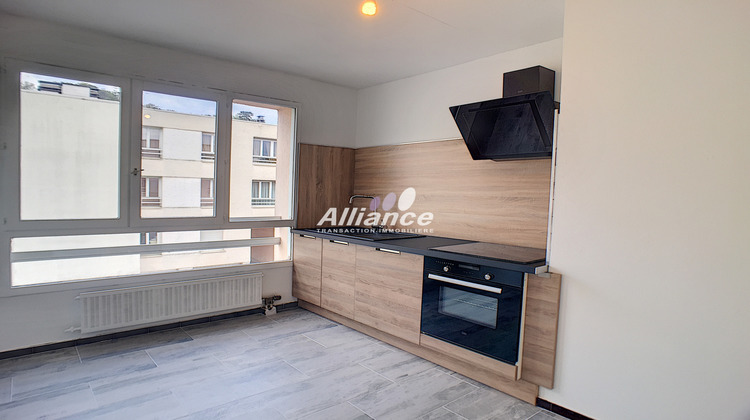 Ma-Cabane - Vente Appartement Montbéliard, 68 m²